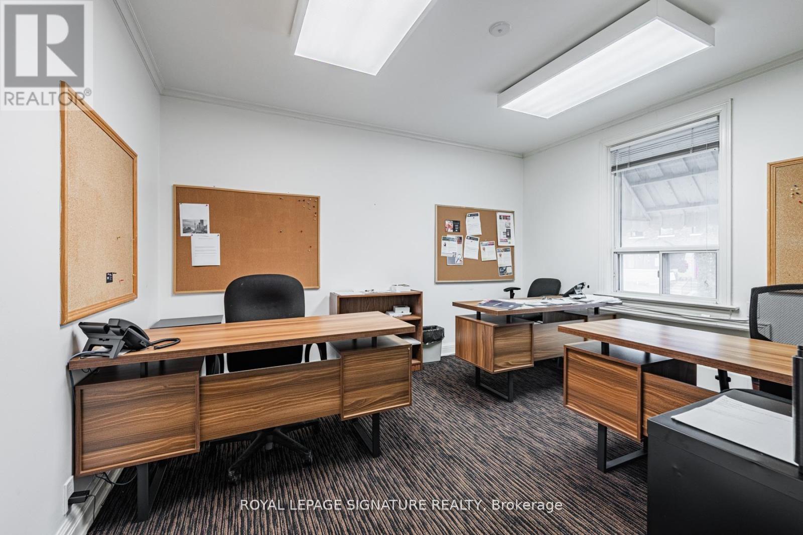 435 Eglinton Avenue W Property Photo 20