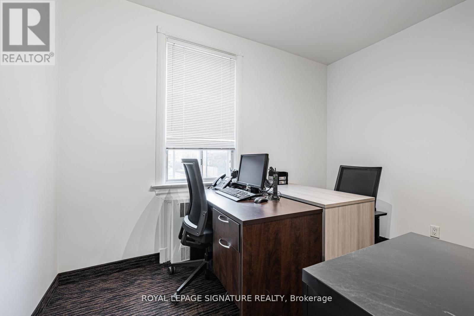 435 Eglinton Avenue W Property Photo 22