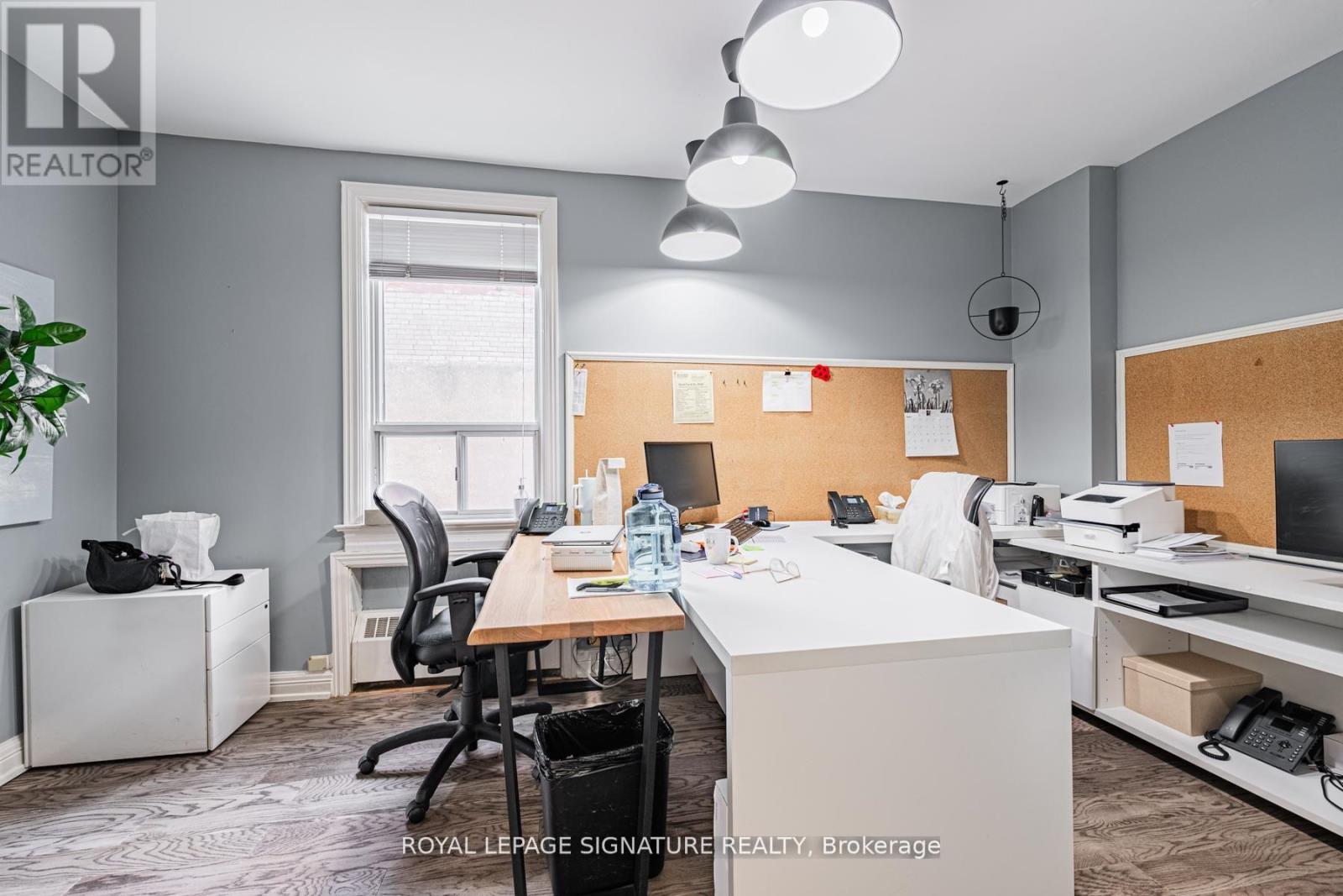 435 Eglinton Avenue W Property Photo 25