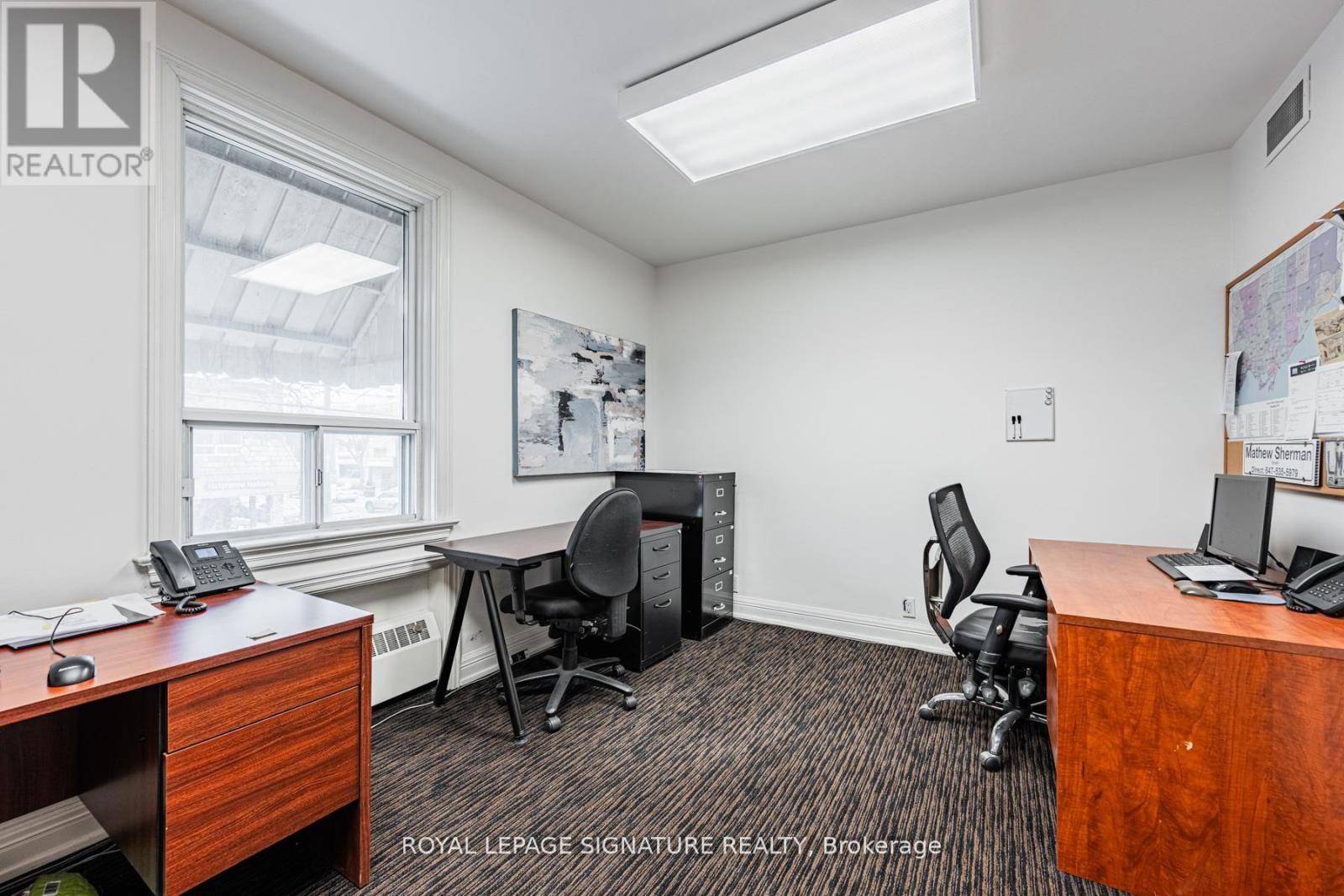 435 Eglinton Avenue W Property Photo 28