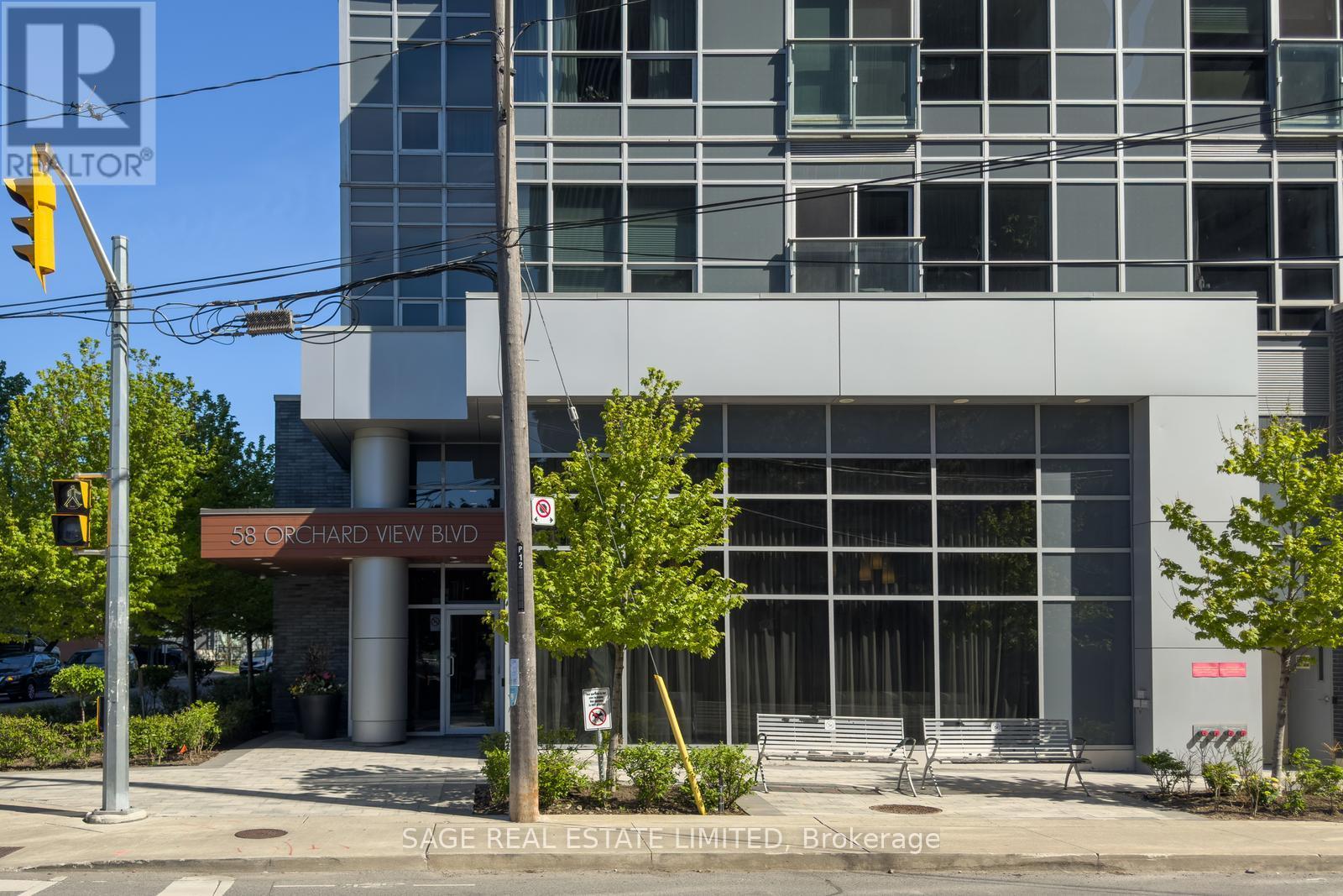313 - 58 Orchard View Boulevard Property Photo 29