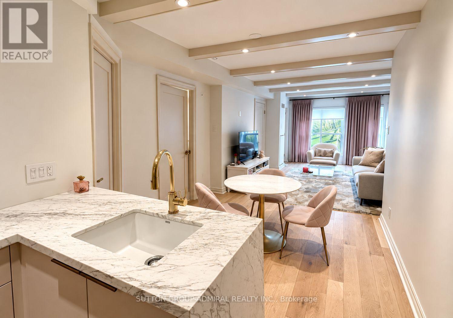 301 - 1174 Yonge Street Property Photo 1