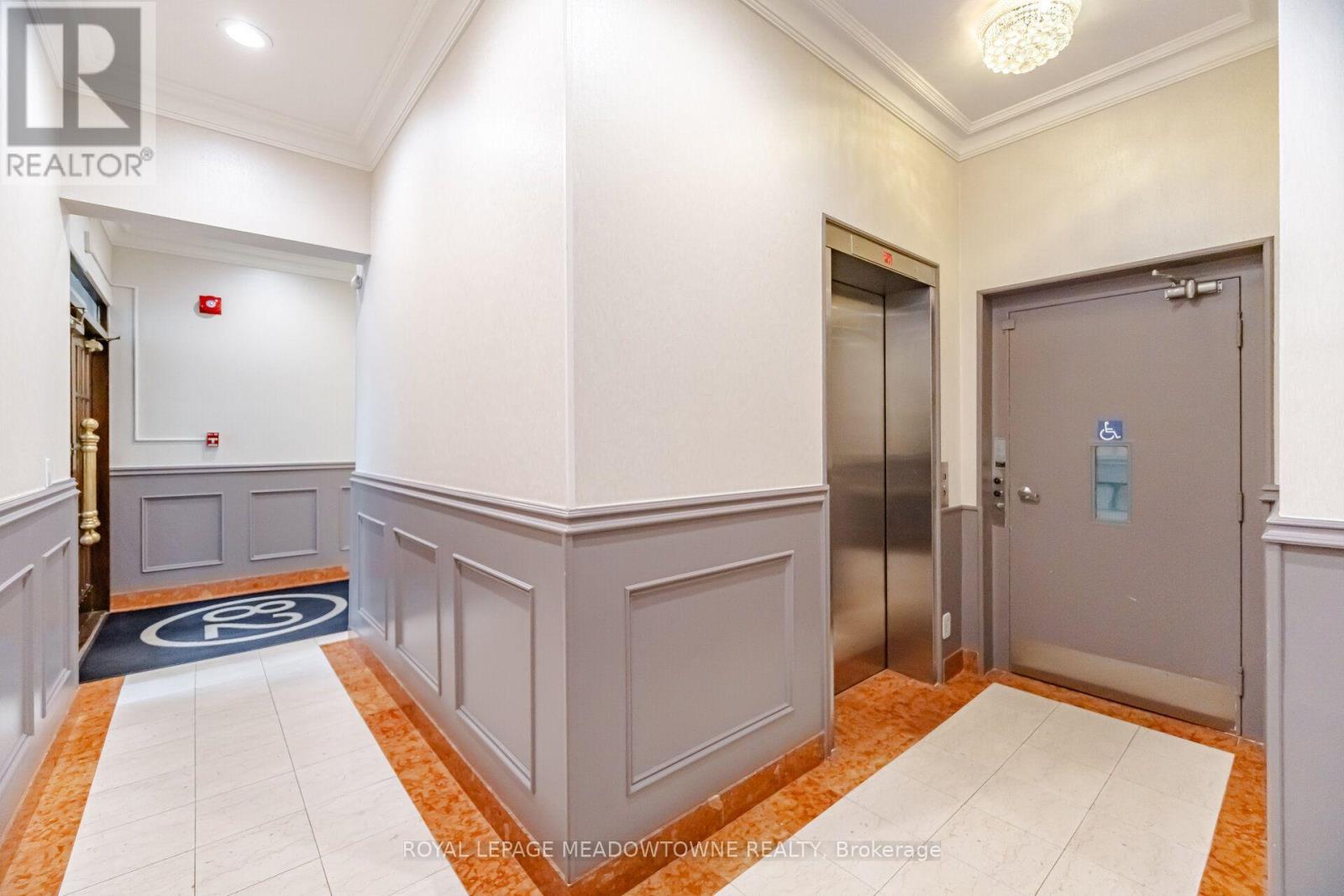 610 - 82 Lombard Street Property Photo 7