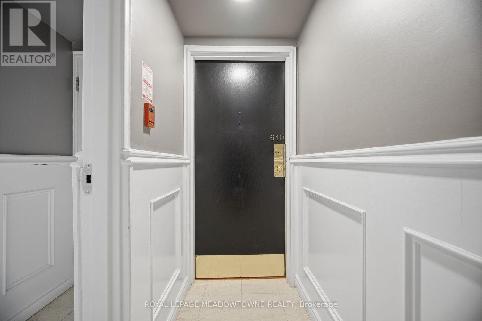 610 - 82 Lombard Street Property Photo 9