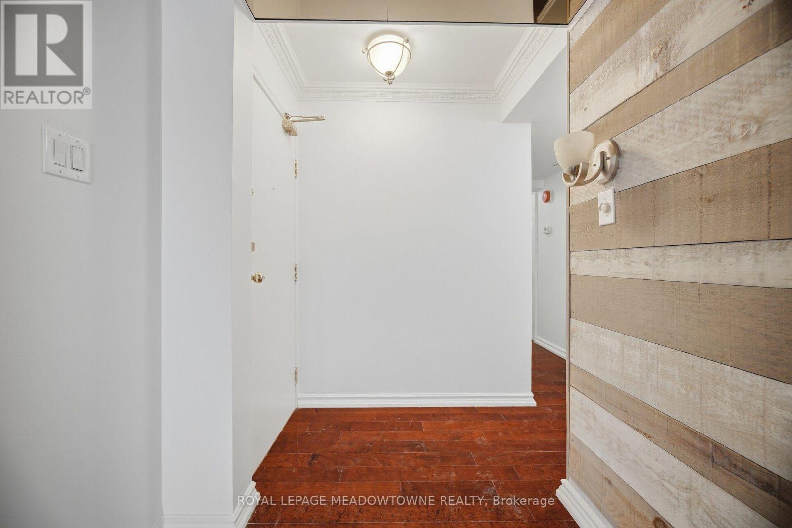 610 - 82 Lombard Street Property Photo 10
