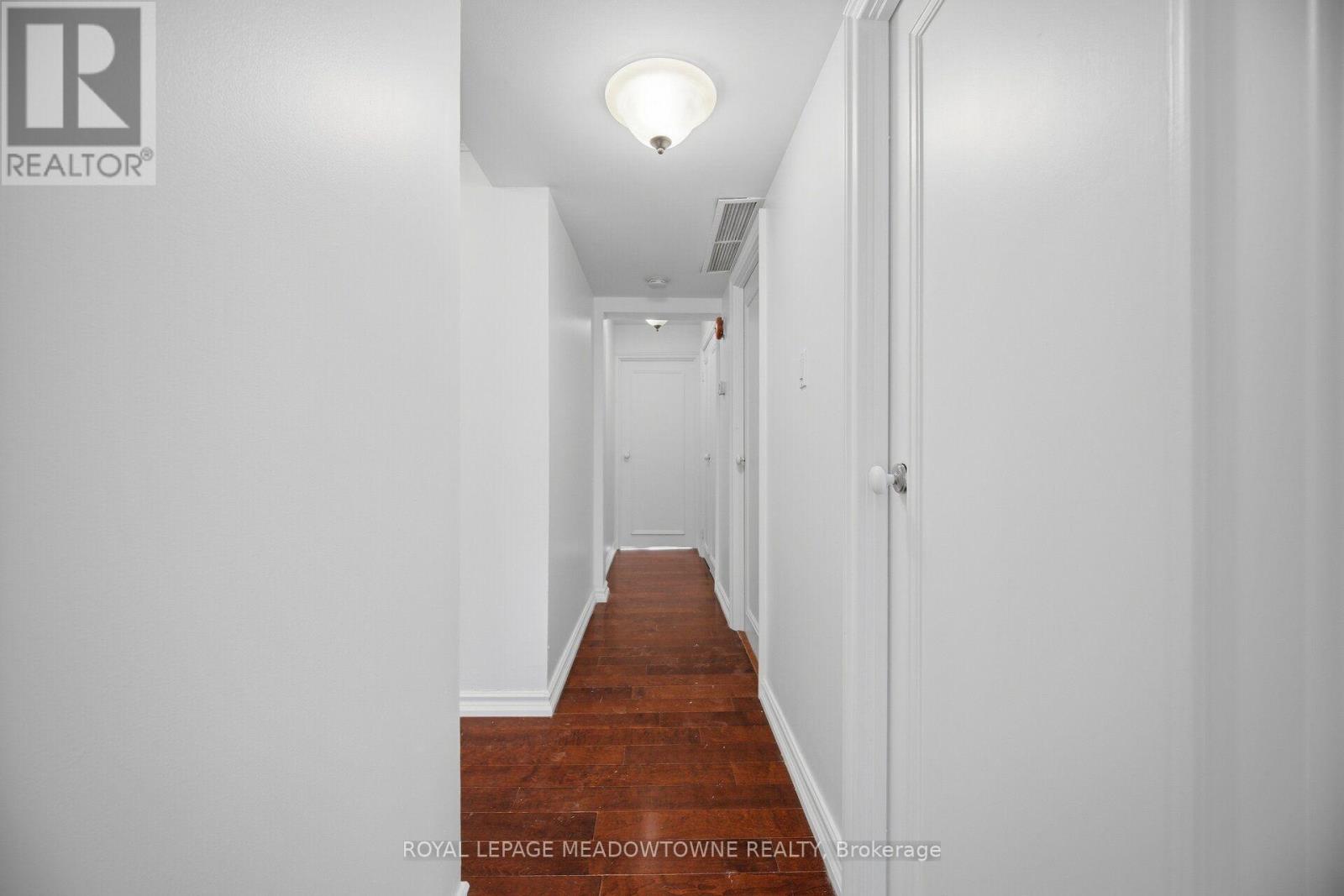 610 - 82 Lombard Street Property Photo 19