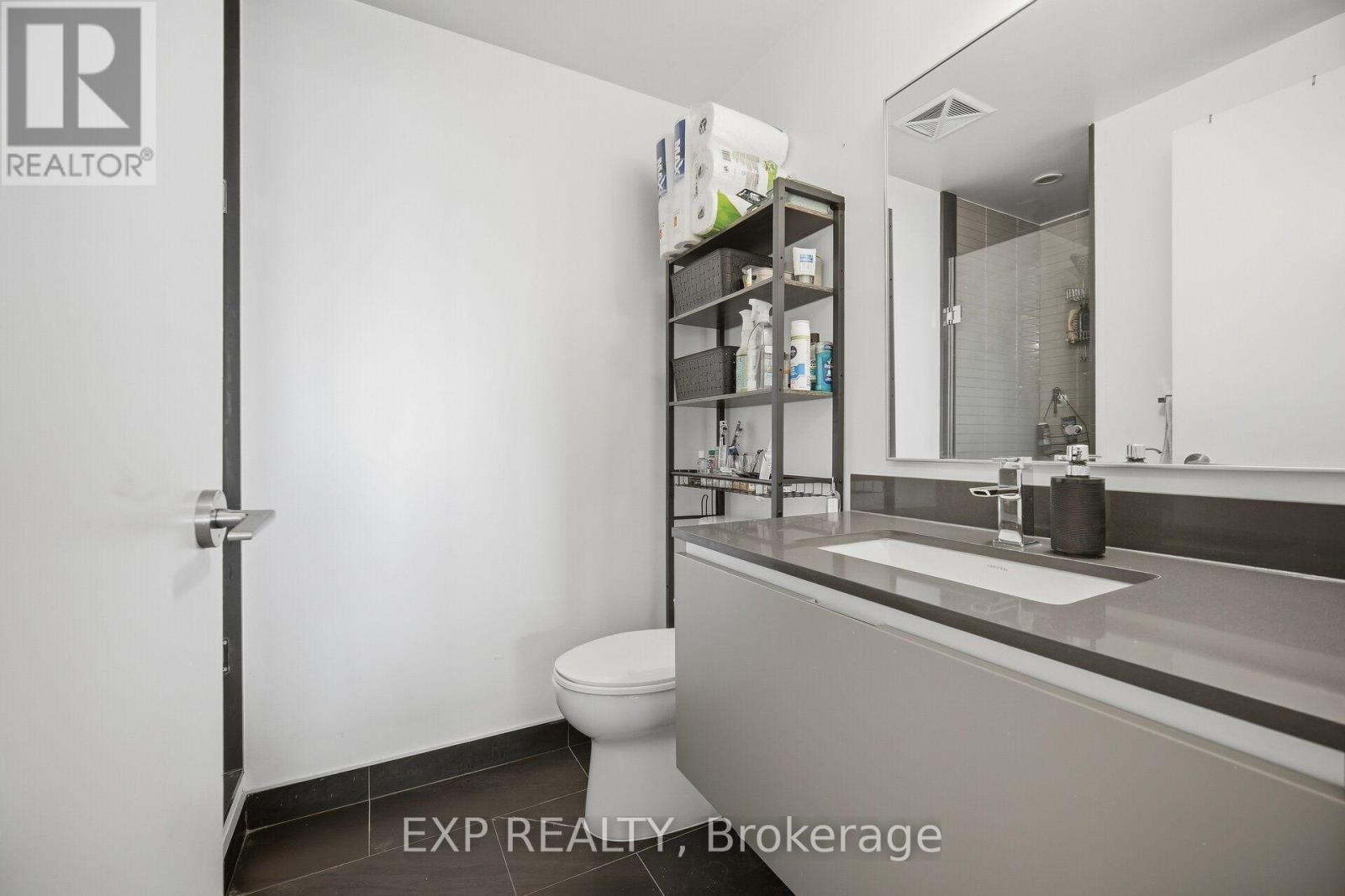 2505 - 200 Bloor Street W Property Photo 25