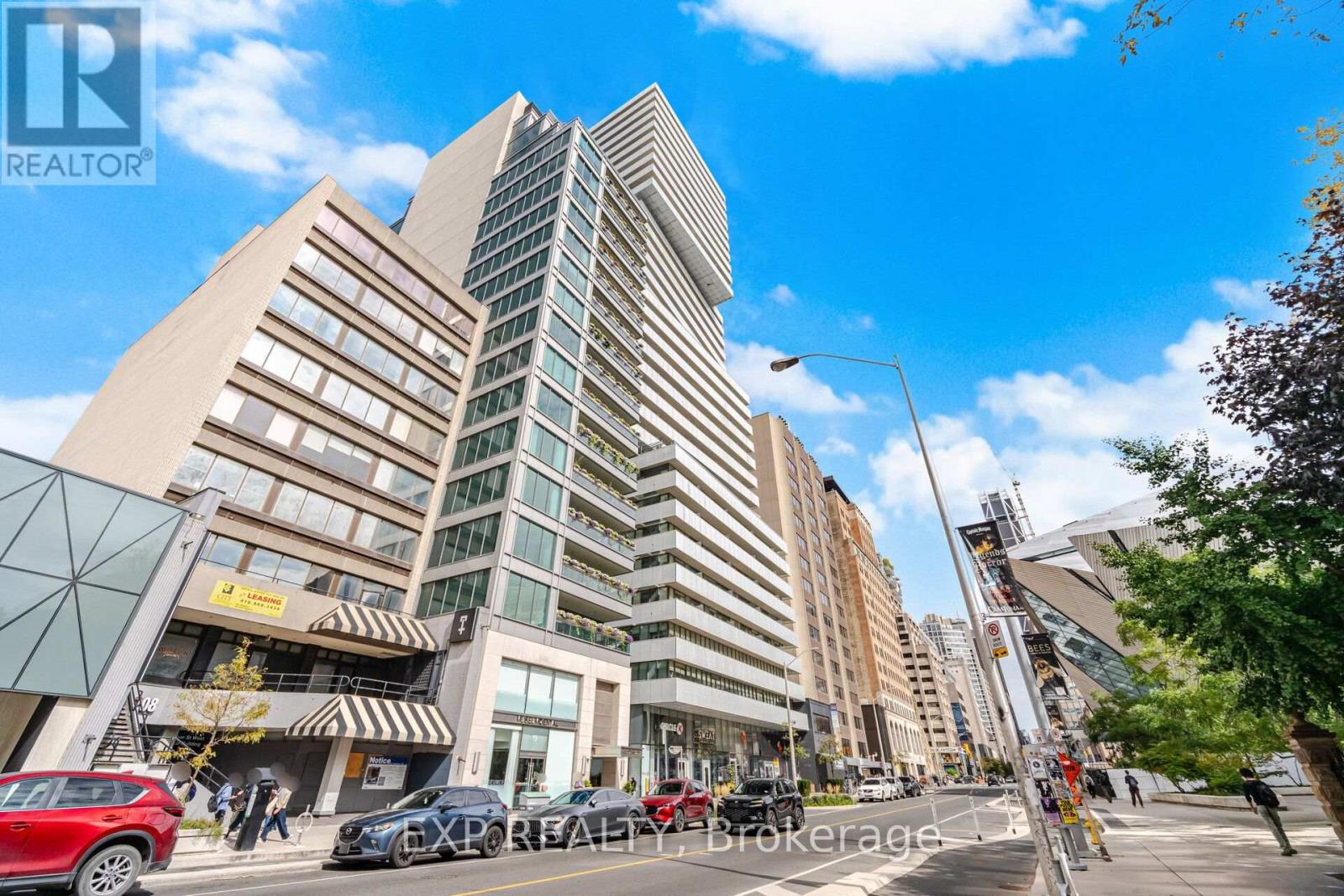 2505 - 200 Bloor Street W Property Photo 39