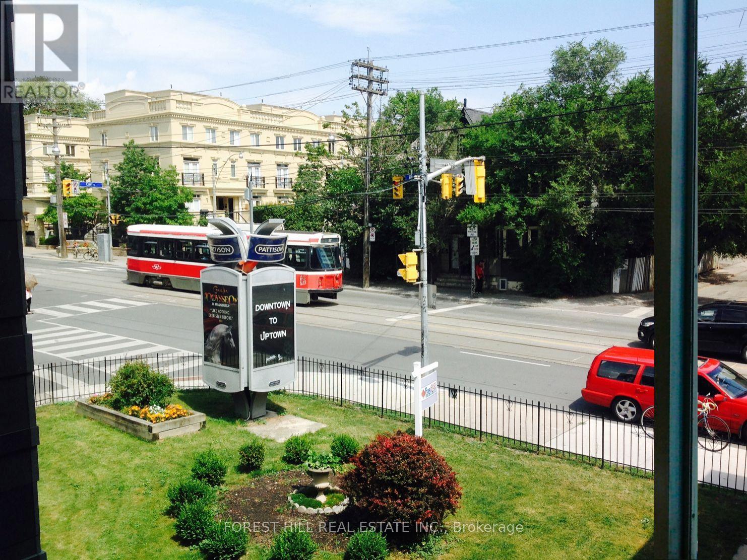 300 - 226 Bathurst Street Property Photo 10
