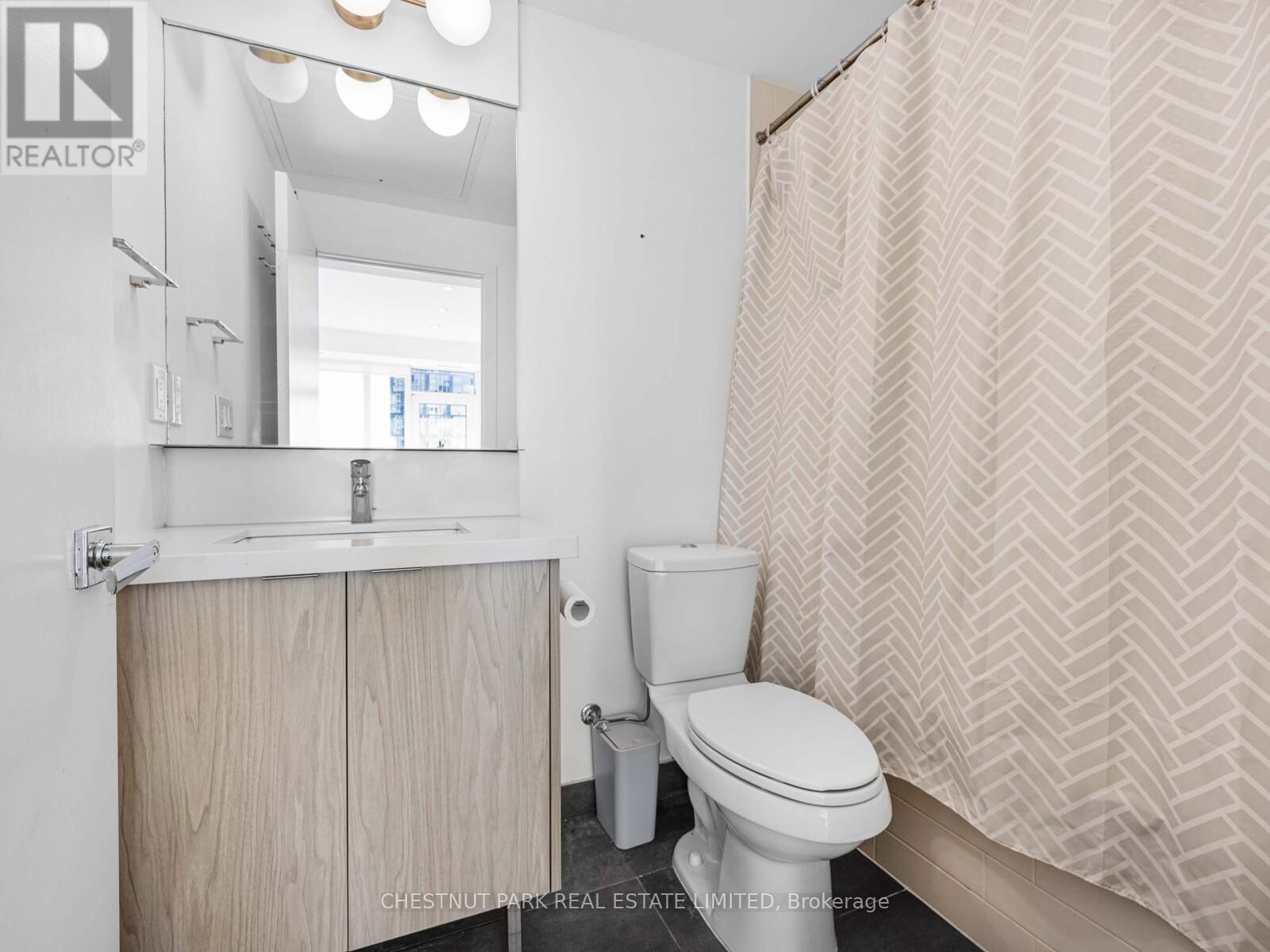 1811 - 21 Widmer Street Property Photo 19
