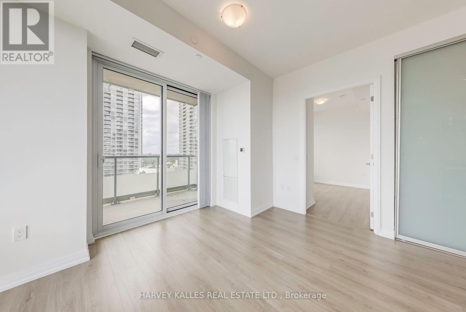 2209 - 25 Holly Street Property Photo 14