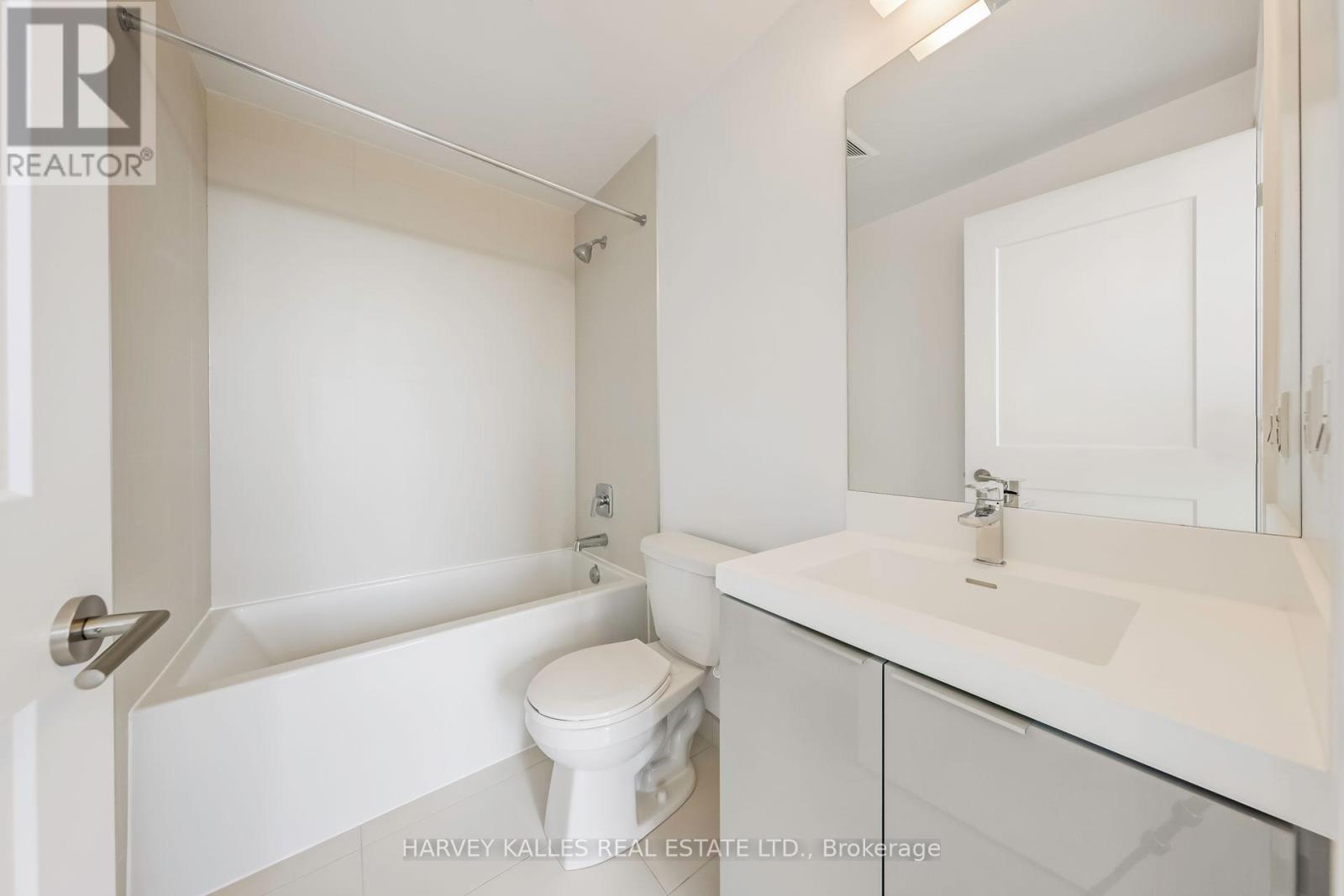 2209 - 25 Holly Street Property Photo 18
