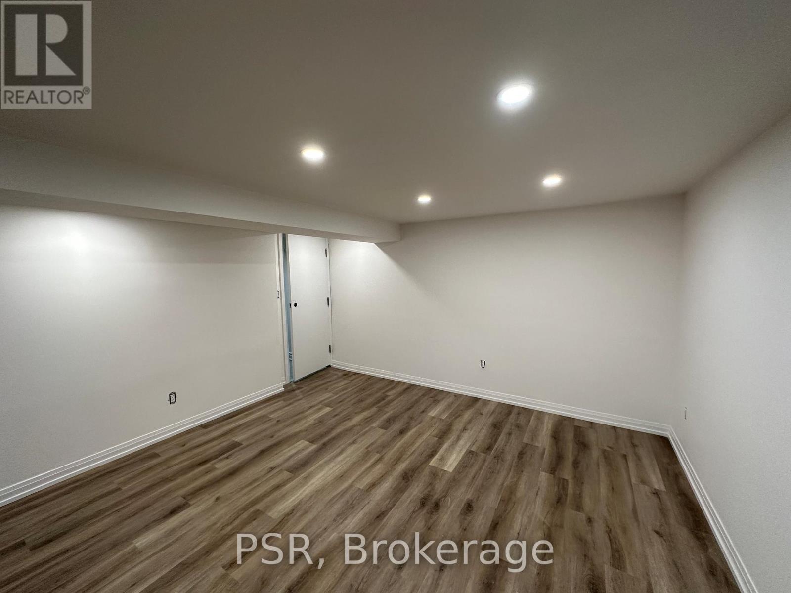 Lower - 25 Coulson Avenue Property Photo 11