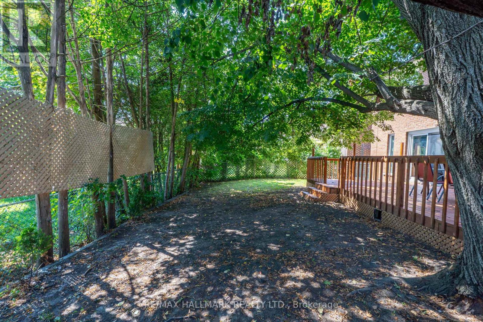 17 Twin Circle Court Property Photo 25