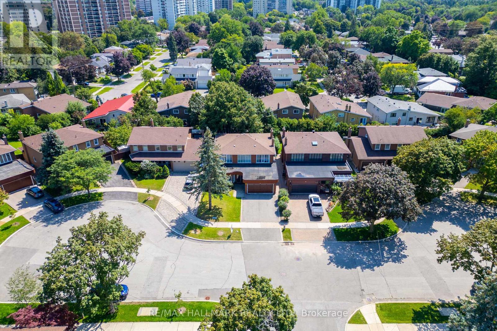 17 Twin Circle Court Property Photo 39