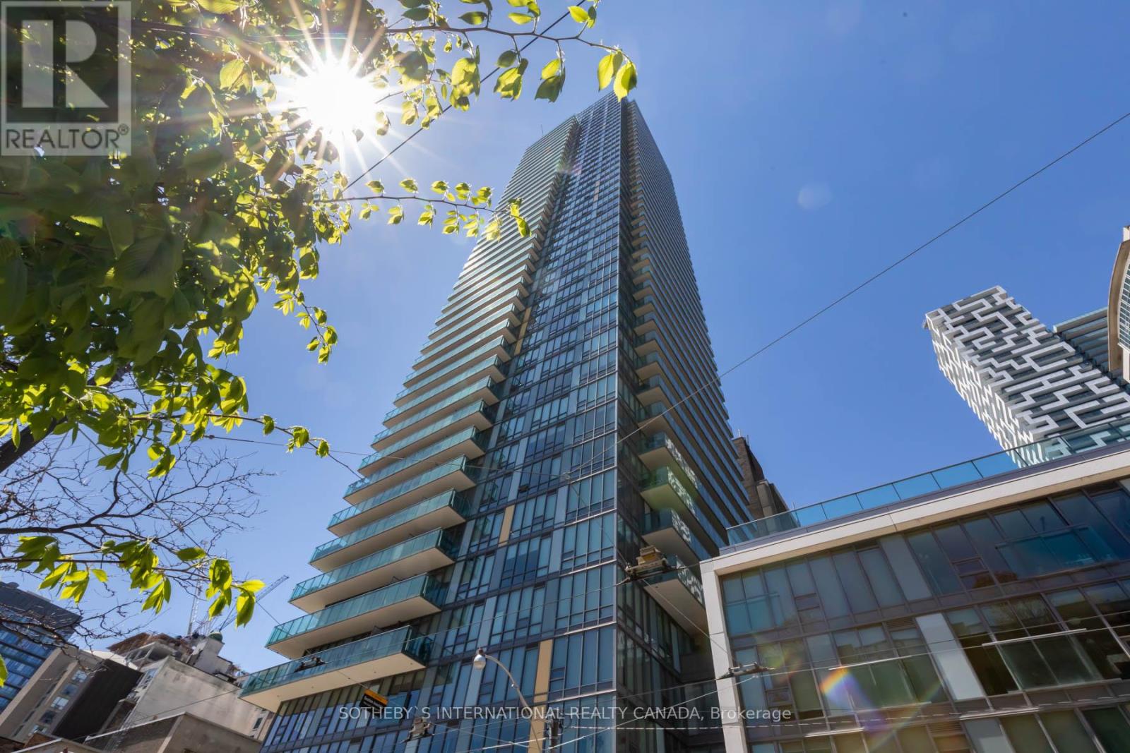 2207 - 33 Lombard Street Property Photo 1