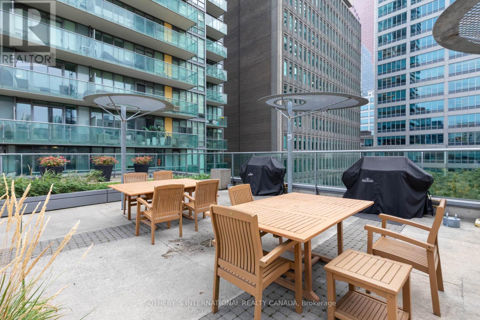 2207 - 33 Lombard Street Property Photo 39