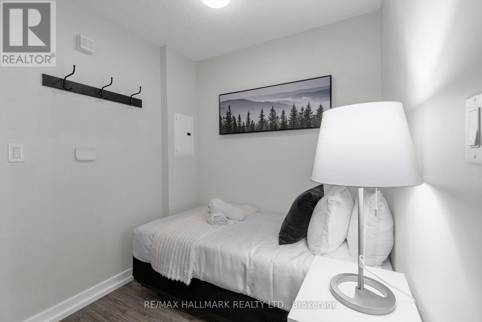 1905 - 151 Dan Leckie Way Property Photo 17