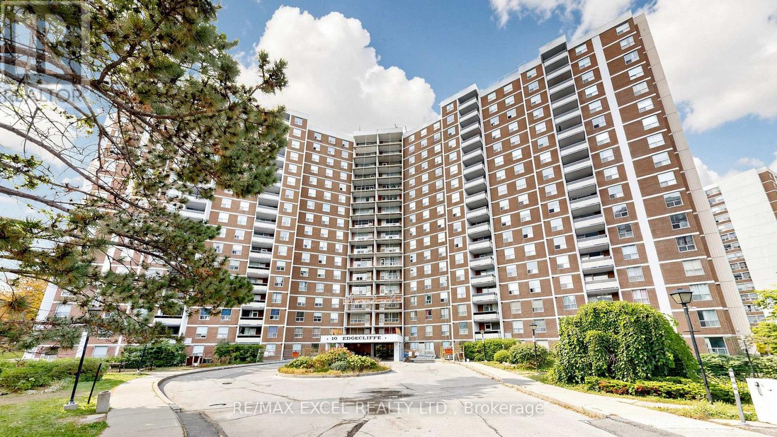 1808 - 10 Edgecliff Golfway Property Photo 2