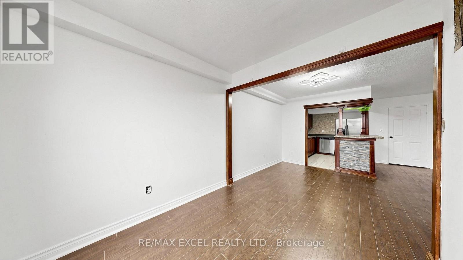 1808 - 10 Edgecliff Golfway Property Photo 18