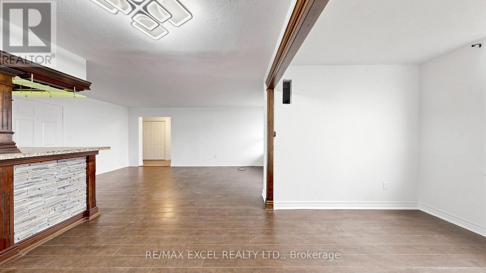 1808 - 10 Edgecliff Golfway Property Photo 21