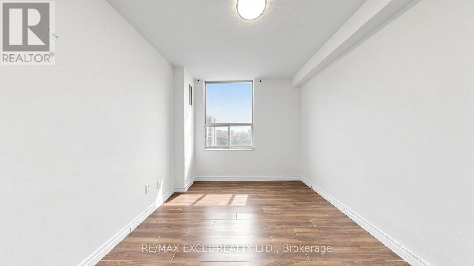 1808 - 10 Edgecliff Golfway Property Photo 28