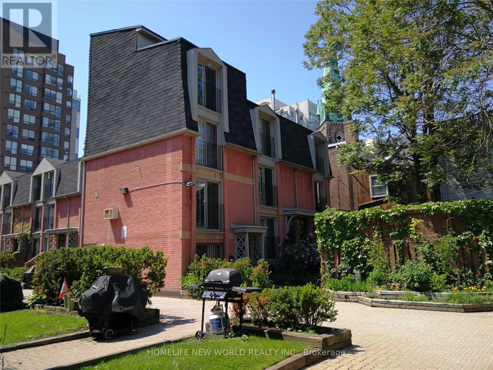33 - 325 Jarvis Street Property Photo 3