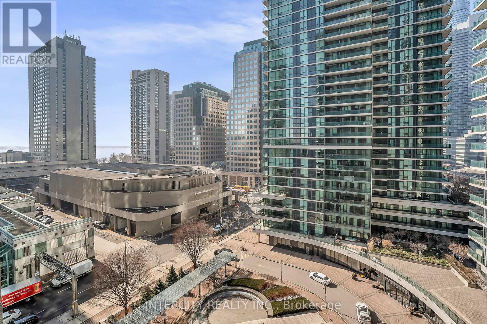 1010 - 12 Yonge Street Property Photo 34