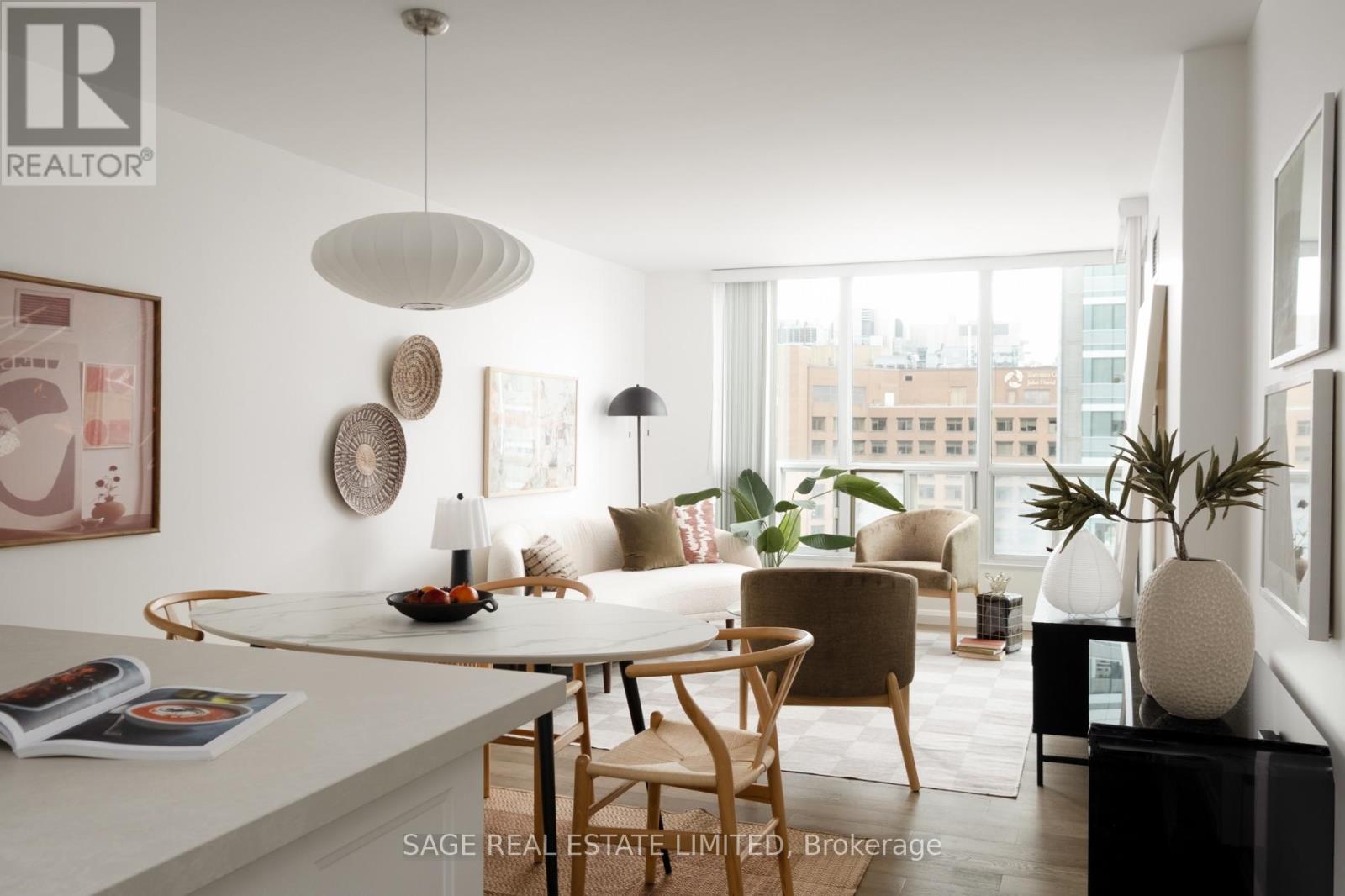 2109 - 750 BAY STREET Property Photo 1