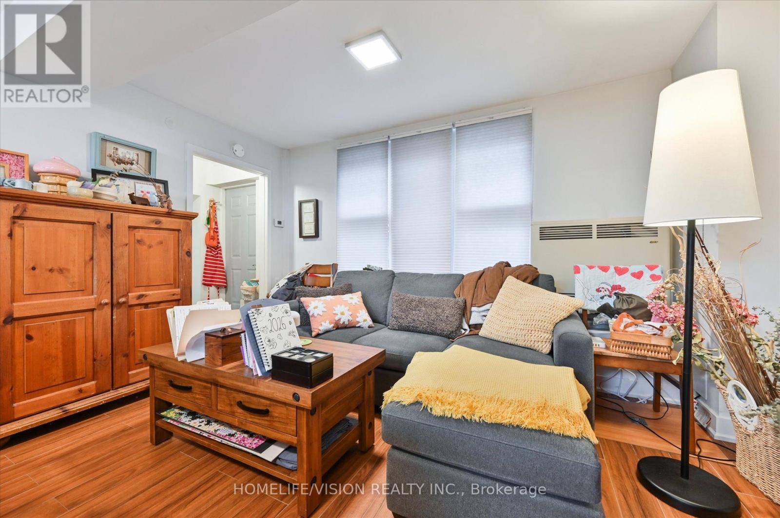 400 Summerhill Avenue Property Photo 5