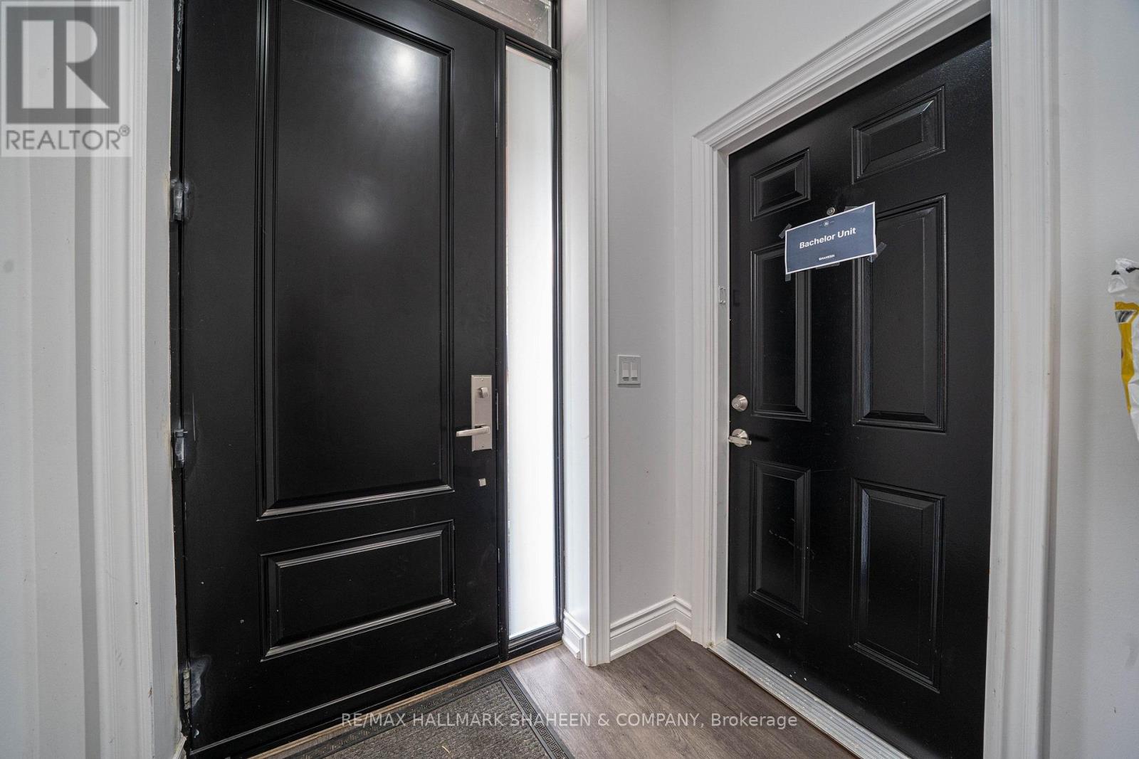 Studio - 208 Dovercourt Road Property Photo 4