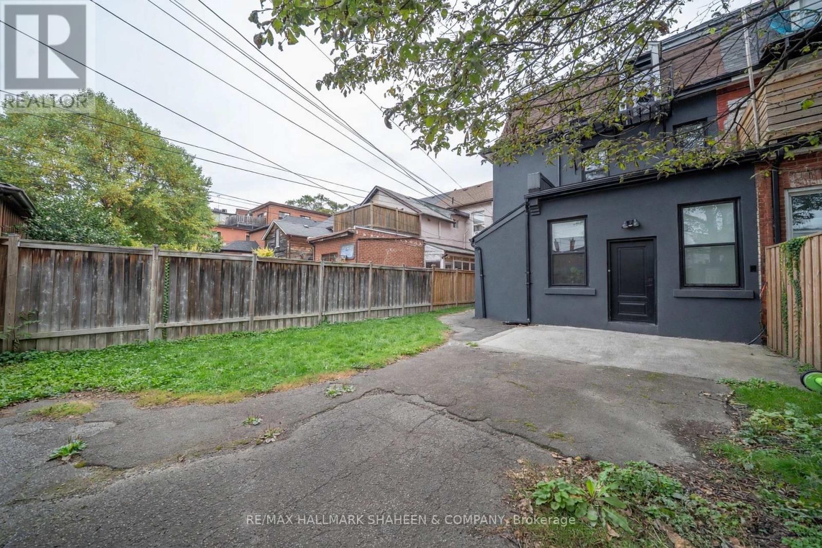 Studio - 208 Dovercourt Road Property Photo 17