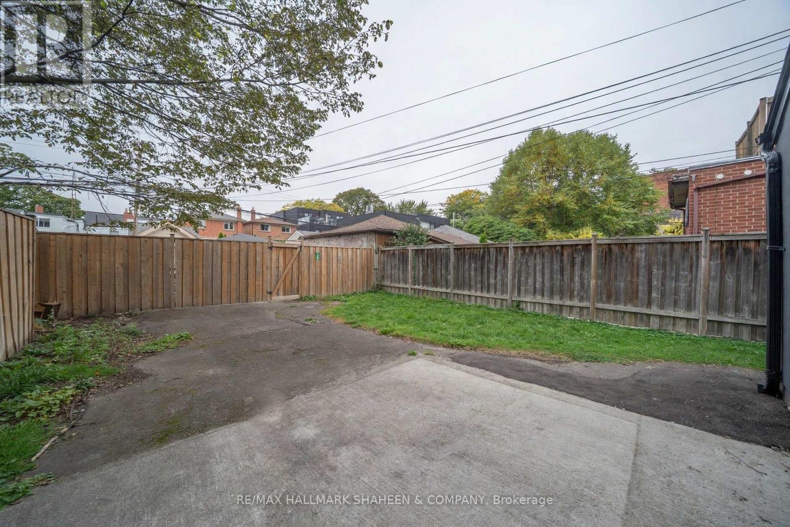 Studio - 208 Dovercourt Road Property Photo 18