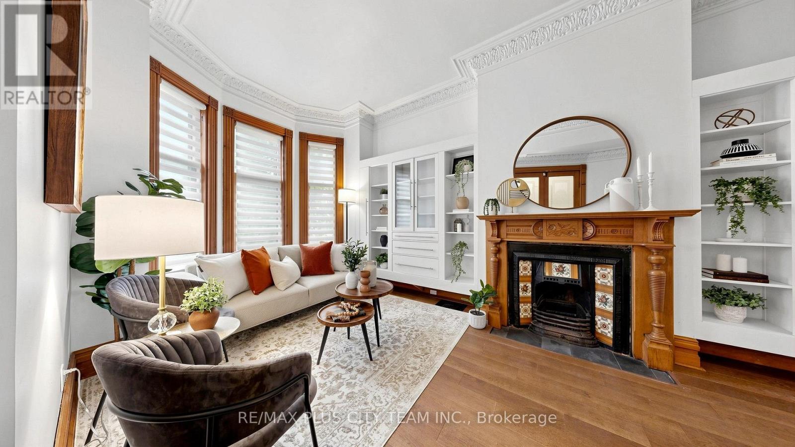 201 Seaton Street Property Photo 6