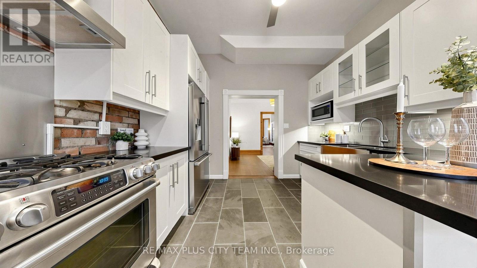 201 Seaton Street Property Photo 18