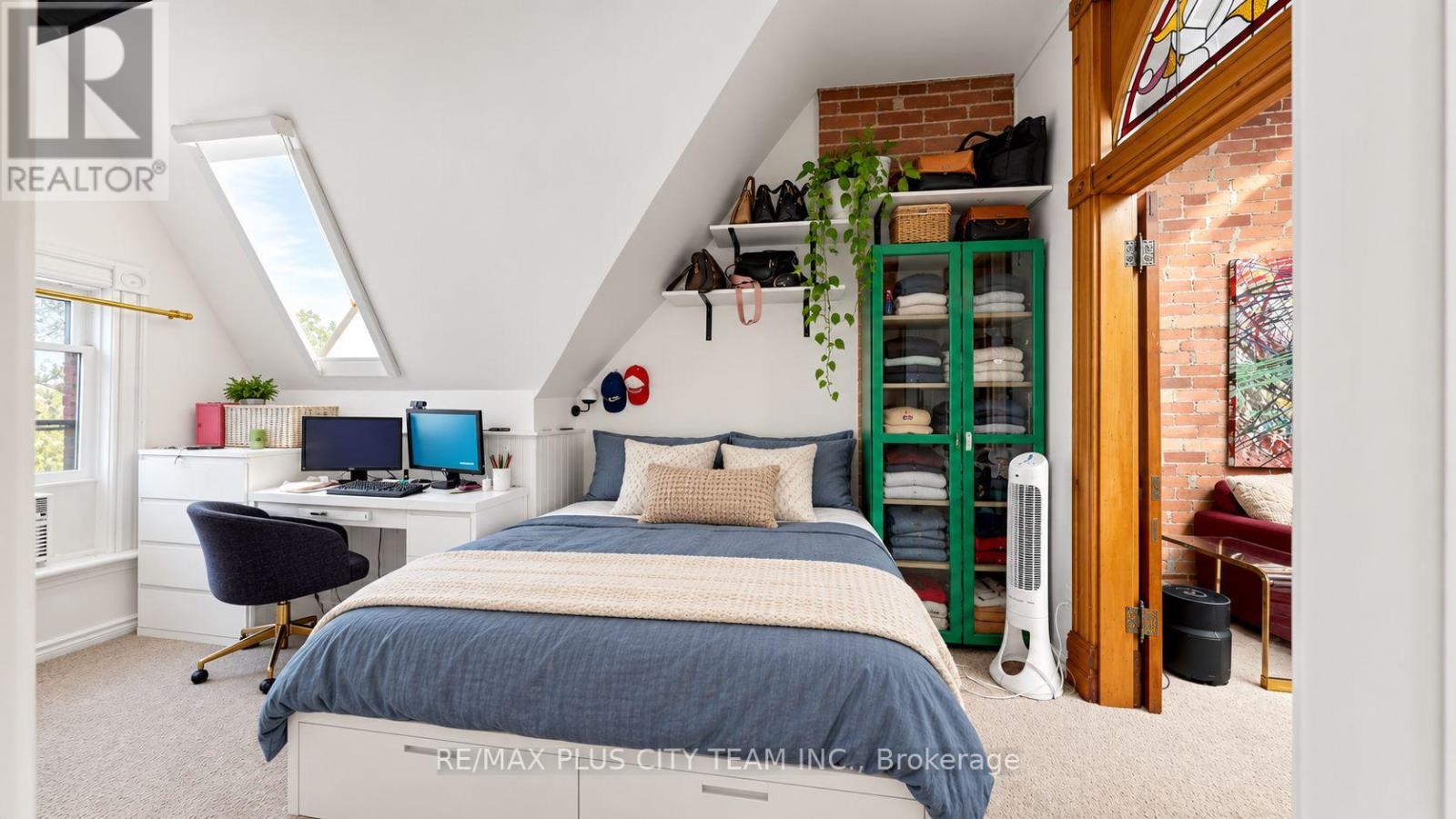 201 Seaton Street Property Photo 37