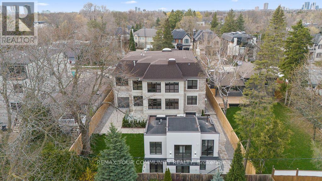 Aurelia Suite - 217 Churchill Avenue Property Photo 2
