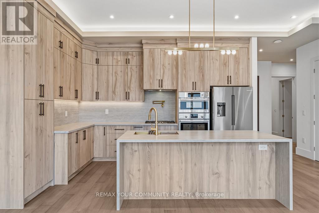 Aurelia Suite - 217 Churchill Avenue Property Photo 8