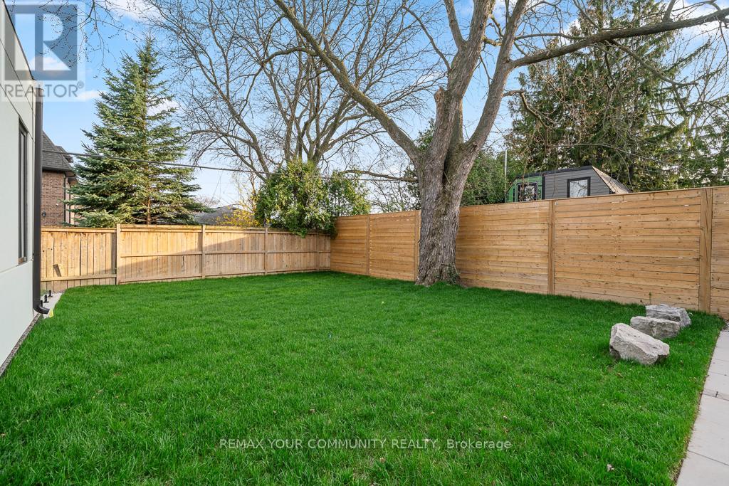 Aurelia Suite - 217 Churchill Avenue Property Photo 26