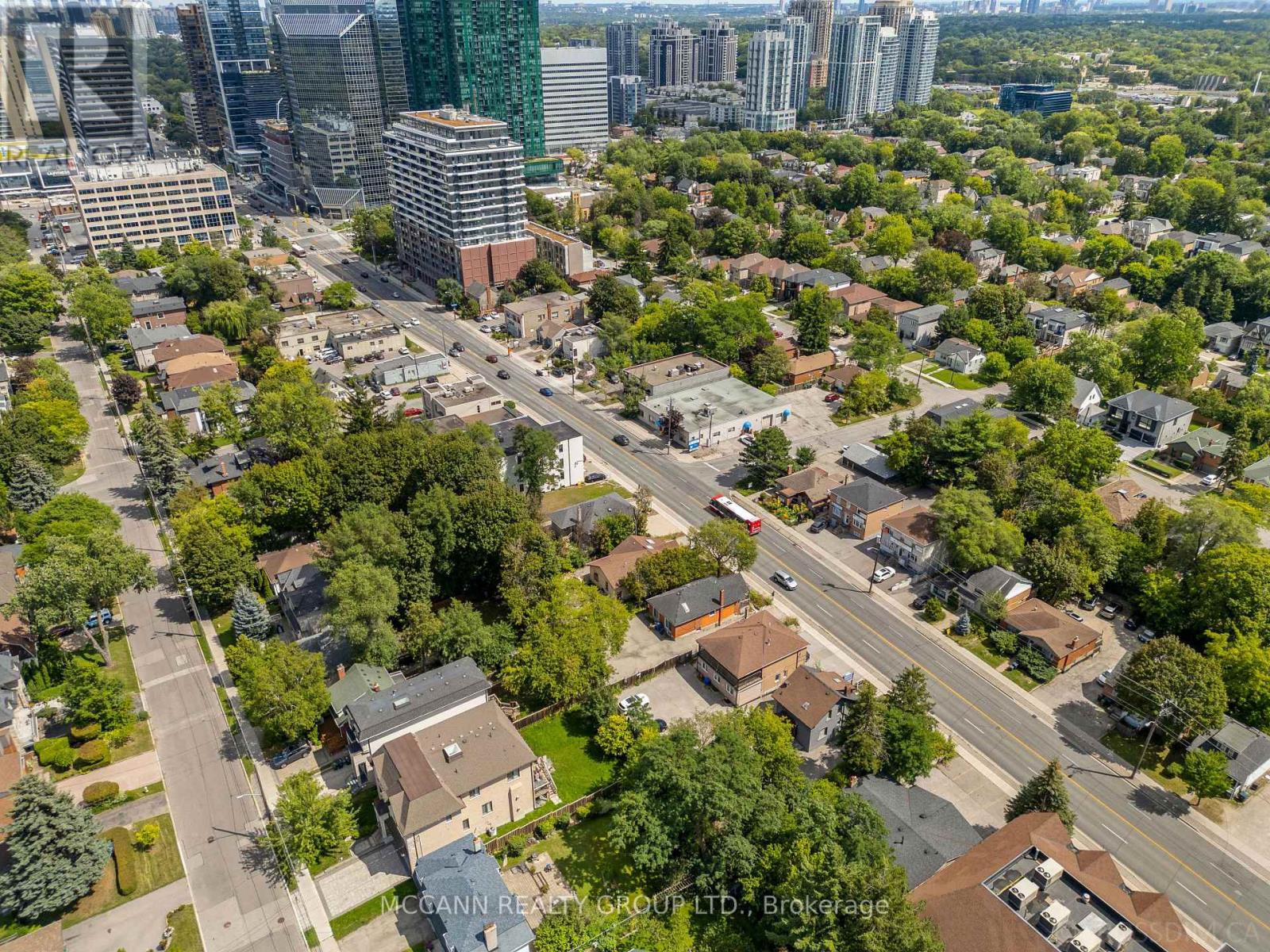 110-112 Sheppard Avenue W Property Photo 27