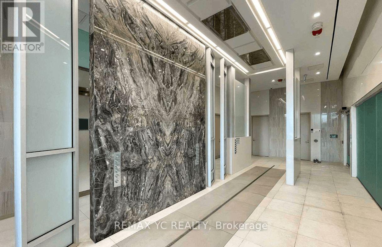 2520 - 19 Western Battery Road Property Photo 19