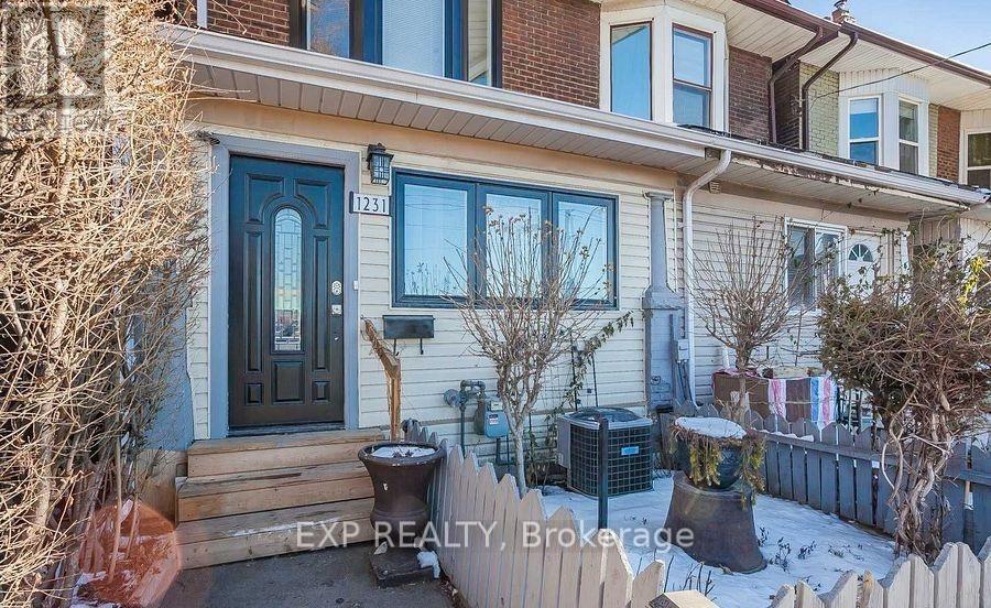 1231 Bathurst Street Property Photo 1