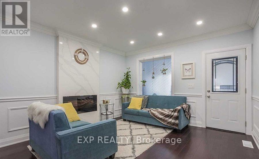 1231 Bathurst Street Property Photo 3