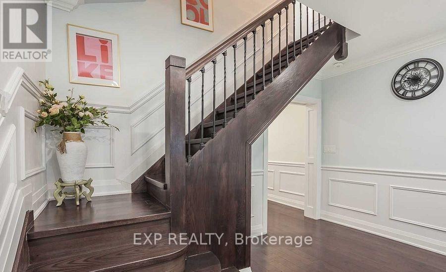 1231 Bathurst Street Property Photo 8