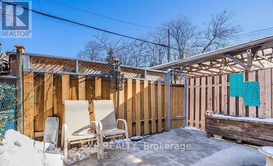 1231 Bathurst Street Property Photo 29