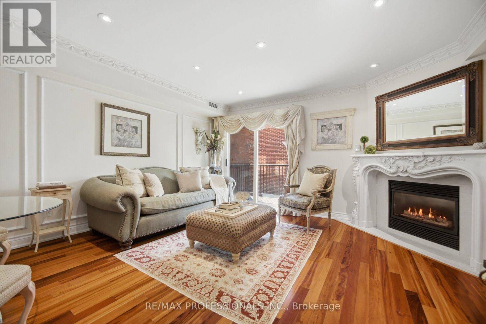 10 - 228 St George Street Property Photo 7