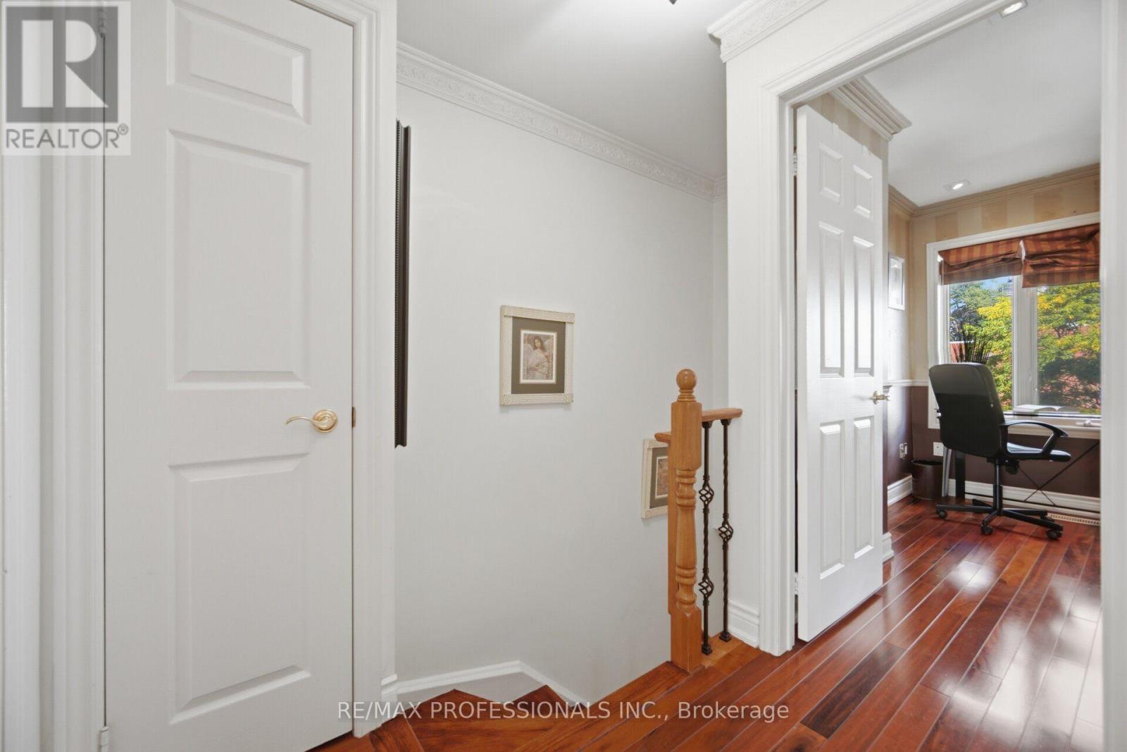 10 - 228 St George Street Property Photo 19