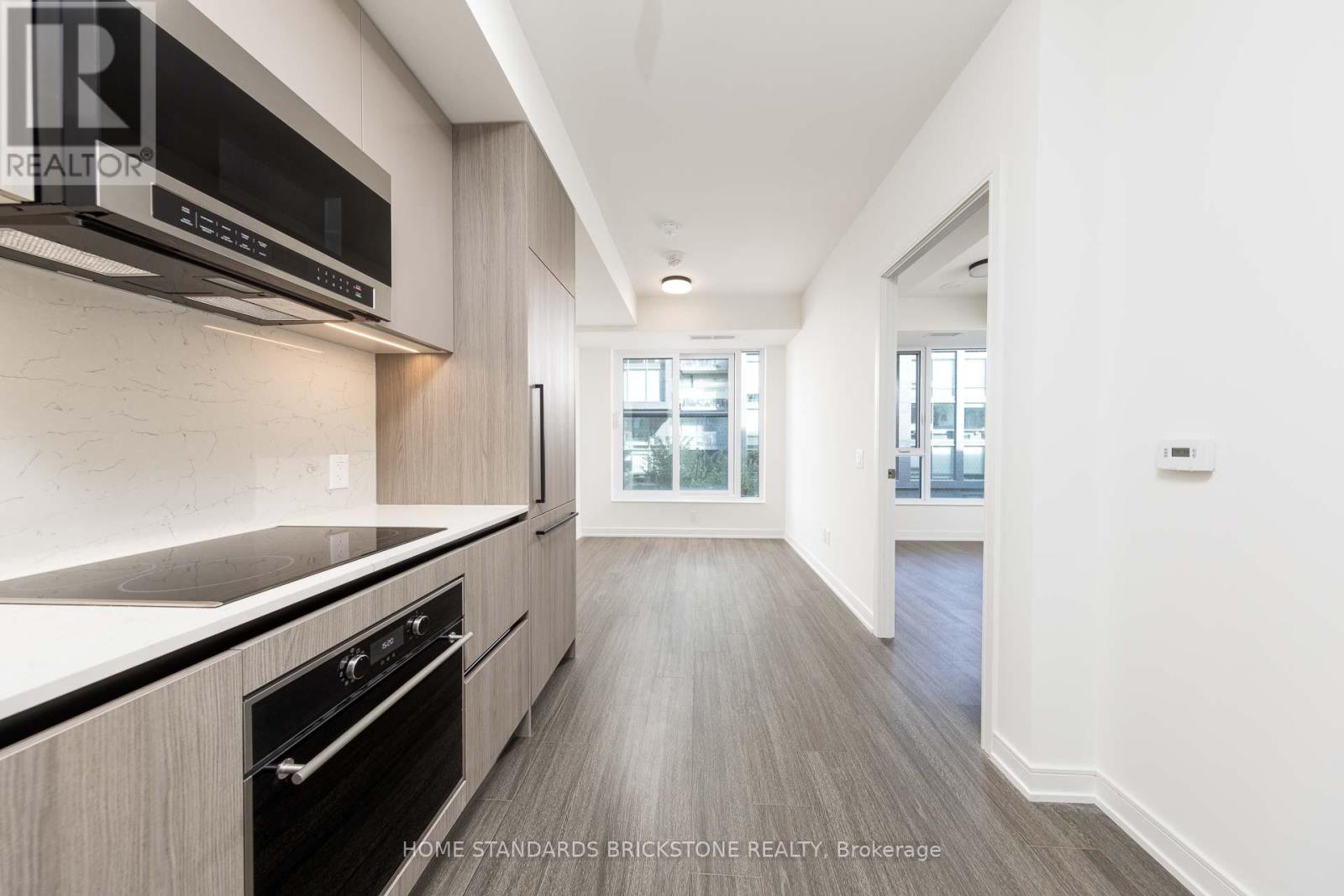 309 - 425 Front Street E Property Photo 1