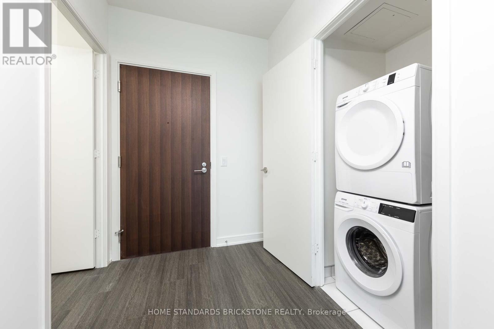 309 - 425 Front Street E Property Photo 7