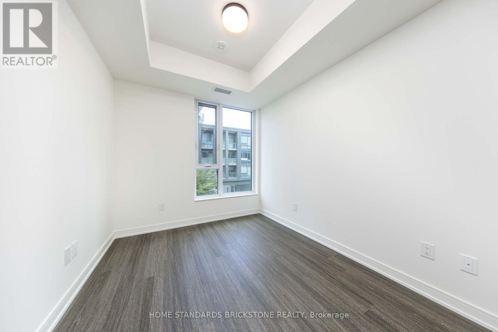 309 - 425 Front Street E Property Photo 9